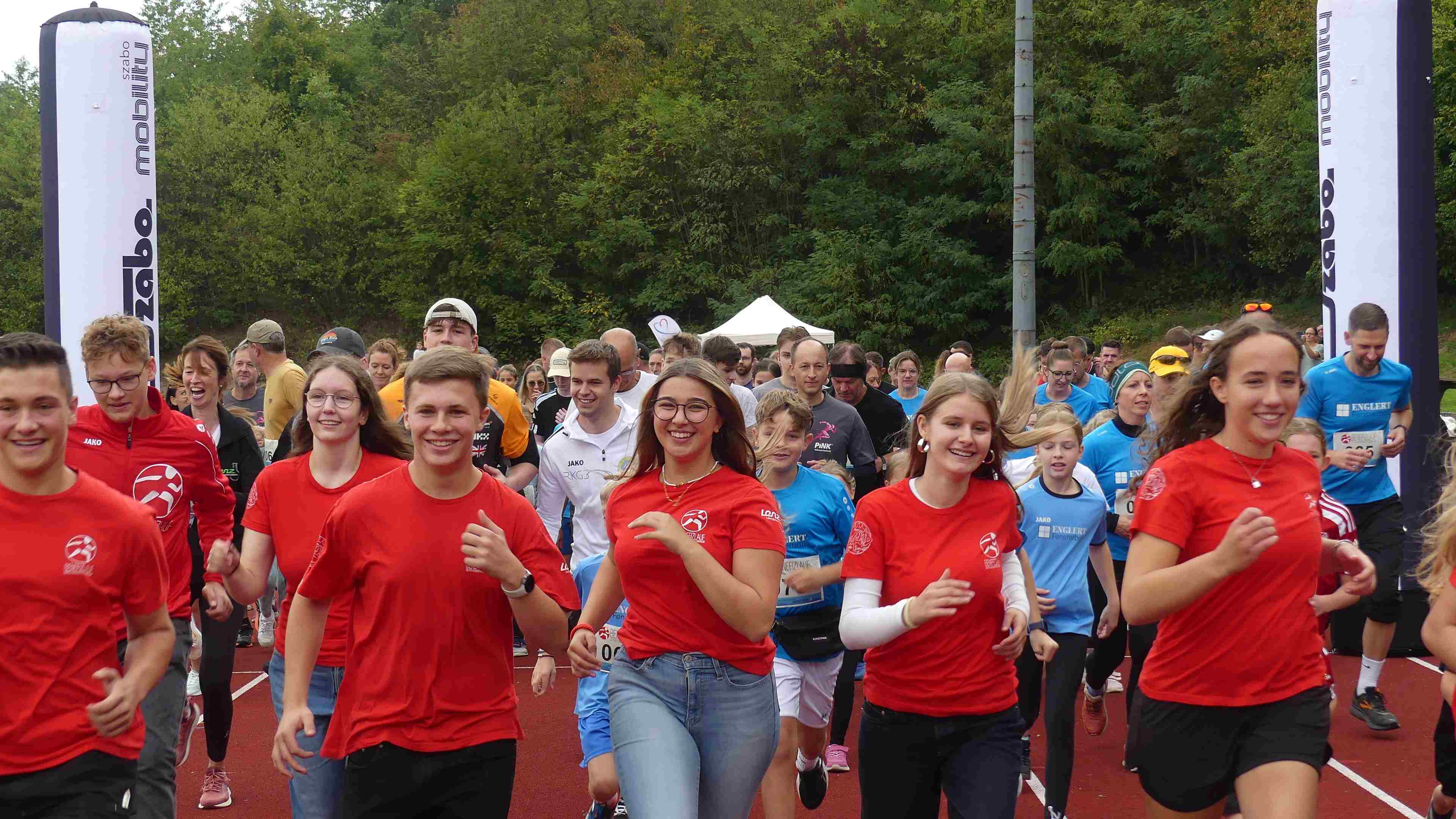 Bild vom 15. Benefizlauf im Jahr 2025. Dies ist das 100. Bild.